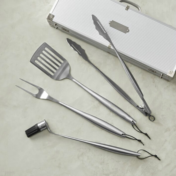 4 Piece Grill Tool Set with Aluminium Case